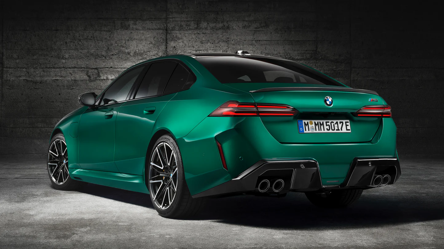 BMW M Serisi M5 Sedan