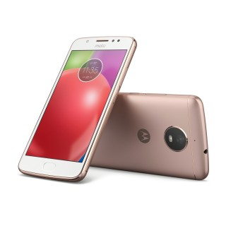 Moto E4 - 1