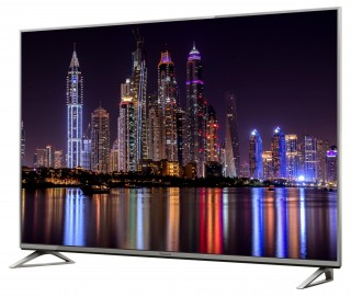 Panasonic TX-40DX703E görsel 3